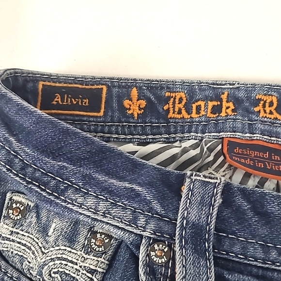 Rock Revival Alivia jeans straight leg size 26 in excellent condition. - Picture 7 of 11
